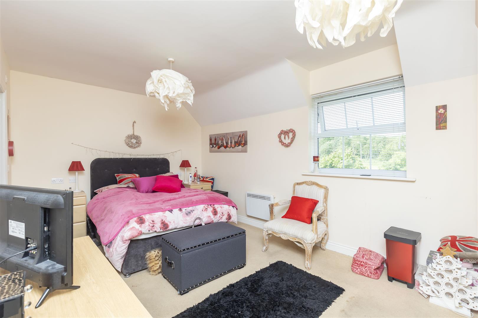 2 bed property in Anderton Crescent, Chorley
